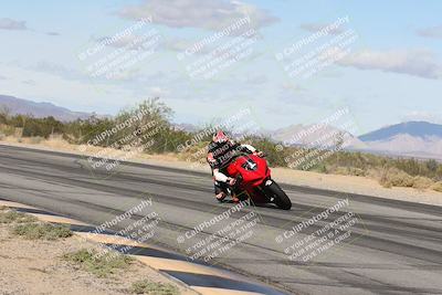 media/Nov-16-2025-Race Pace (Sun) [[8c5fa54630]]/Non Verified Riders (1st 20 Minutes)/3-Turn 3 Inside (11am)/